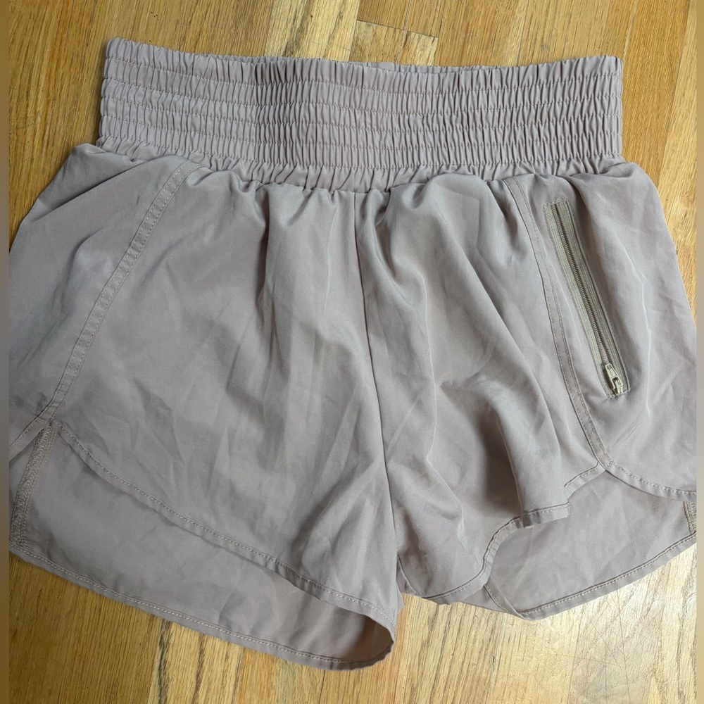 Women's Taupe Elastic-Waist Active Shorts with Liner